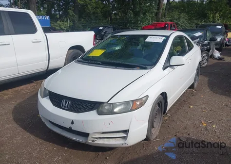 2009 Honda Civic Lx z USA, uszkodzony, nr VIN 2HGFG12669H541187